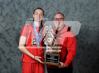 Thumbnail 3 in Etiwanda (CIF State Open Div. Awards) photogallery.