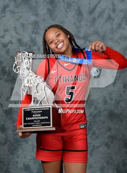 Thumbnail 2 in Etiwanda (CIF State Open Div. Awards) photogallery.