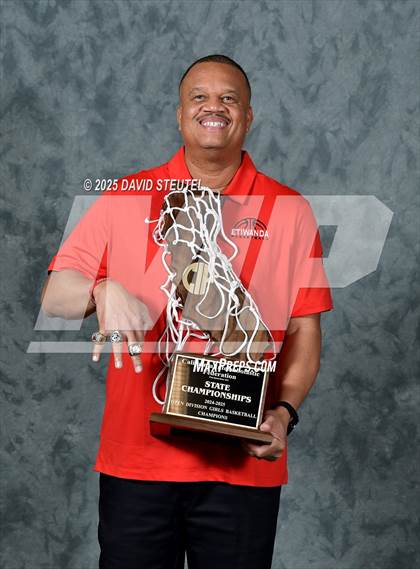Thumbnail 1 in Etiwanda (CIF State Open Div. Awards) photogallery.