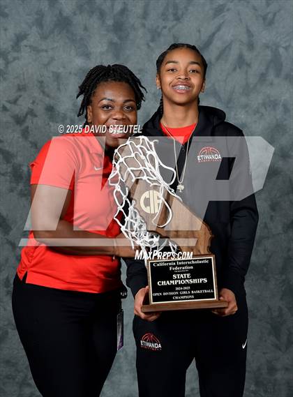 Thumbnail 2 in Etiwanda (CIF State Open Div. Awards) photogallery.