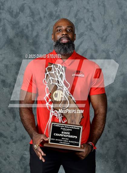 Thumbnail 1 in Etiwanda (CIF State Open Div. Awards) photogallery.
