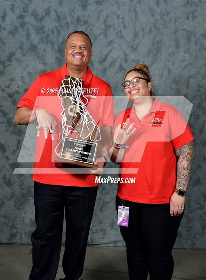 Thumbnail 2 in Etiwanda (CIF State Open Div. Awards) photogallery.