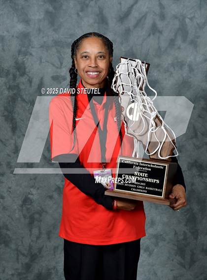 Thumbnail 3 in Etiwanda (CIF State Open Div. Awards) photogallery.