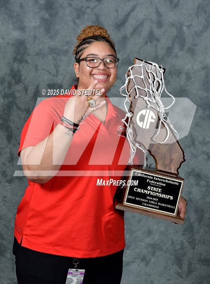 Thumbnail 3 in Etiwanda (CIF State Open Div. Awards) photogallery.