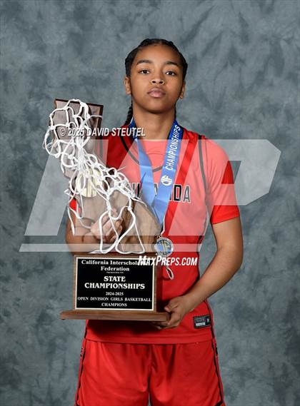 Thumbnail 3 in Etiwanda (CIF State Open Div. Awards) photogallery.