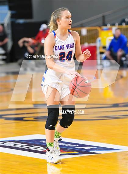 Thumbnail 1 in Thatcher vs. Camp Verde (AIA 2A Final) photogallery.
