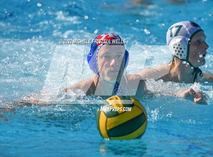 Thumbnail 2 in Helix vs Rancho Bernardo (SDCIF DIV.2 FINALS) photogallery.