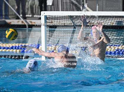 Thumbnail 1 in Helix vs Rancho Bernardo (SDCIF DIV.2 FINALS) photogallery.