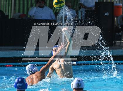 Thumbnail 1 in Helix vs Rancho Bernardo (SDCIF DIV.2 FINALS) photogallery.