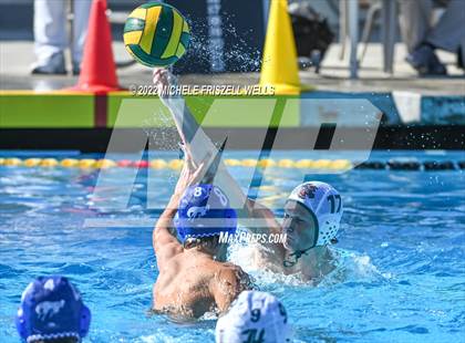 Thumbnail 2 in Helix vs Rancho Bernardo (SDCIF DIV.2 FINALS) photogallery.