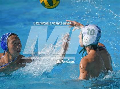 Thumbnail 1 in Helix vs Rancho Bernardo (SDCIF DIV.2 FINALS) photogallery.