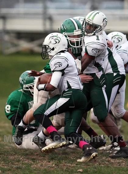 Thumbnail 2 in Weaver @ Northwest Catholic photogallery.
