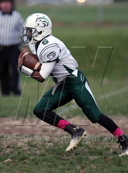Thumbnail 1 in Weaver @ Northwest Catholic photogallery.