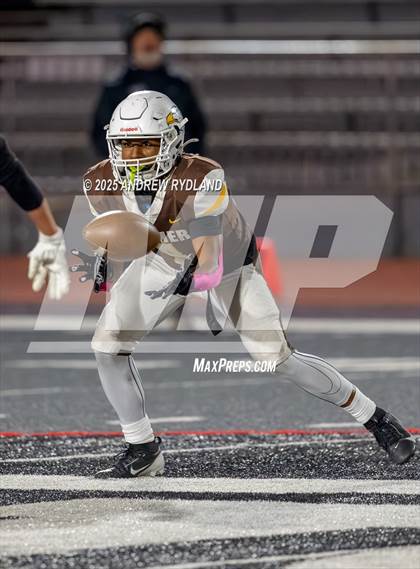 Thumbnail 1 in Discovery Canyon @ Palmer photogallery.