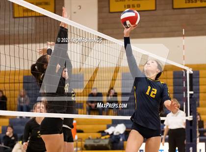 Thumbnail 1 in RHAM vs. Woodland Regional (CIAC Class M Final) photogallery.