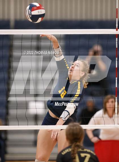 Thumbnail 2 in RHAM vs. Woodland Regional (CIAC Class M Final) photogallery.