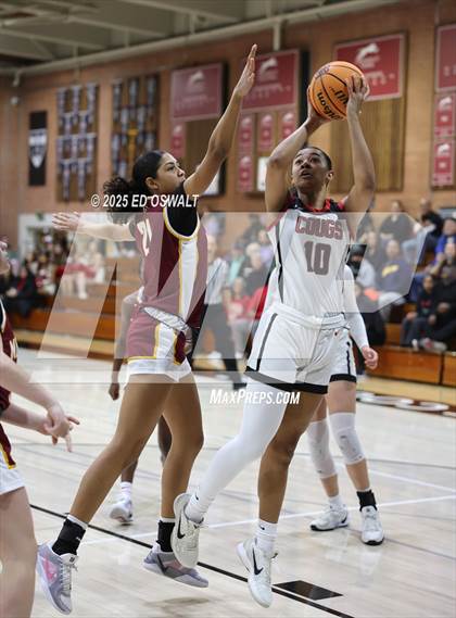 Thumbnail 2 in Cardinal Newman @ Carondelet (CIF NorCal D1 Semifinal) photogallery.