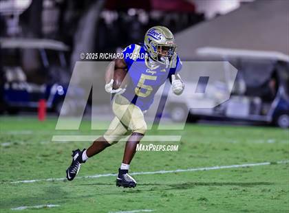 Thumbnail 1 in Salinas @ Clovis photogallery.