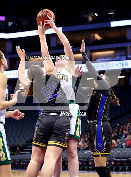 Thumbnail 1 in Del Campo vs. Rio Americano photogallery.