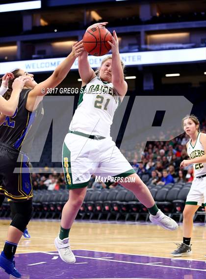 Thumbnail 1 in Del Campo vs. Rio Americano photogallery.