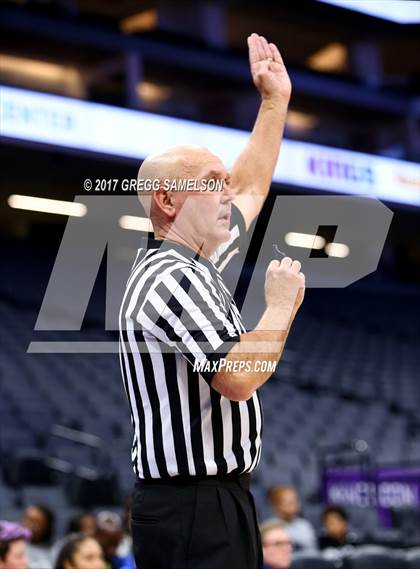 Thumbnail 3 in Del Campo vs. Rio Americano photogallery.