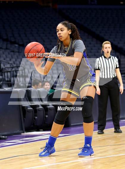 Thumbnail 1 in Del Campo vs. Rio Americano photogallery.
