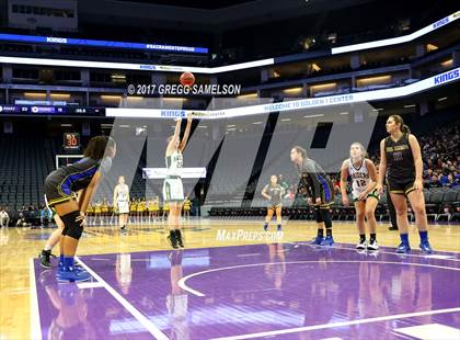 Thumbnail 1 in Del Campo vs. Rio Americano photogallery.