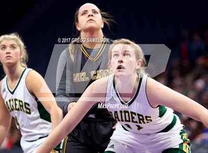 Thumbnail 3 in Del Campo vs. Rio Americano photogallery.