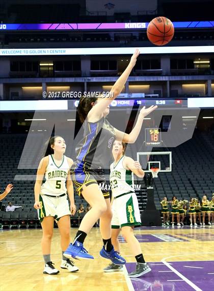 Thumbnail 3 in Del Campo vs. Rio Americano photogallery.