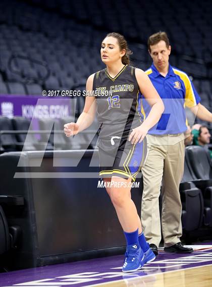 Thumbnail 3 in Del Campo vs. Rio Americano photogallery.