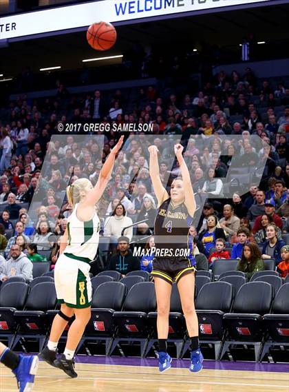 Thumbnail 1 in Del Campo vs. Rio Americano photogallery.