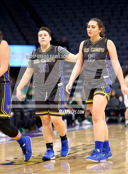 Thumbnail 1 in Del Campo vs. Rio Americano photogallery.
