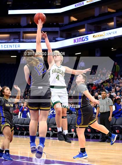 Thumbnail 1 in Del Campo vs. Rio Americano photogallery.