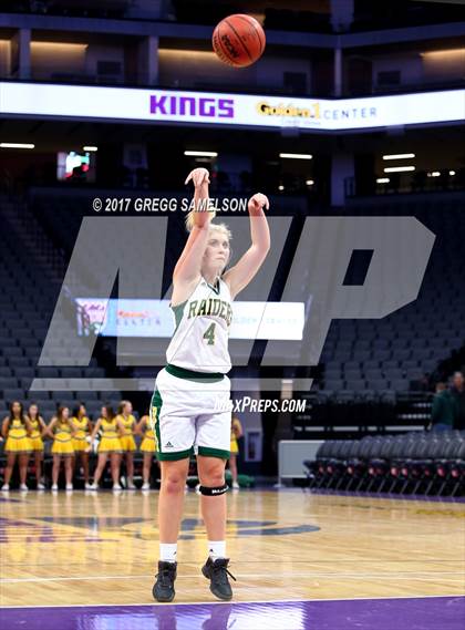 Thumbnail 3 in Del Campo vs. Rio Americano photogallery.