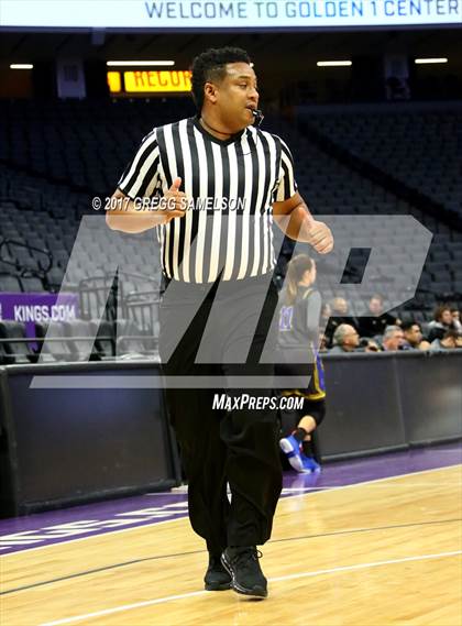 Thumbnail 1 in Del Campo vs. Rio Americano photogallery.