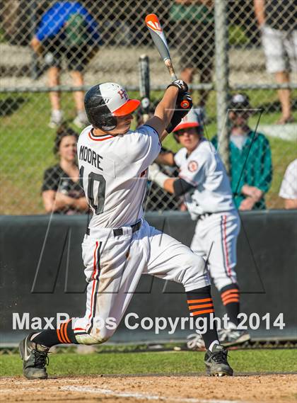 Thumbnail 2 in Orange Lutheran vs. Huntington Beach photogallery.