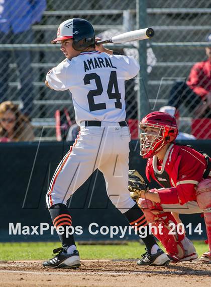 Thumbnail 2 in Orange Lutheran vs. Huntington Beach photogallery.