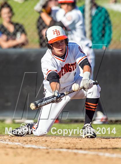 Thumbnail 2 in Orange Lutheran vs. Huntington Beach photogallery.