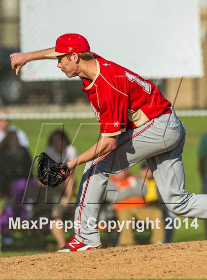 Thumbnail 2 in Orange Lutheran vs. Huntington Beach photogallery.