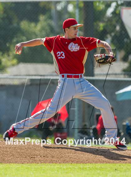 Thumbnail 3 in Orange Lutheran vs. Huntington Beach photogallery.