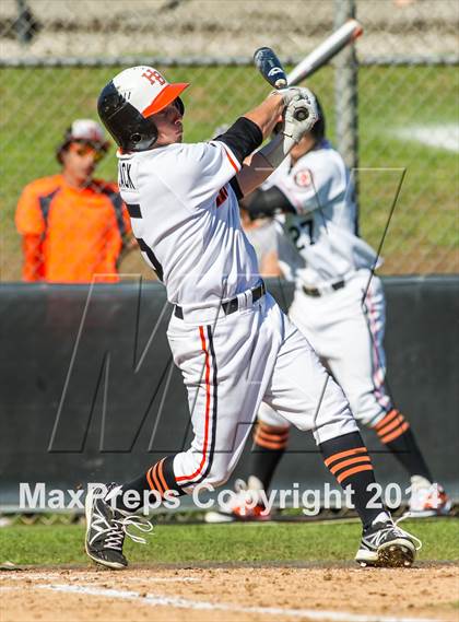 Thumbnail 3 in Orange Lutheran vs. Huntington Beach photogallery.