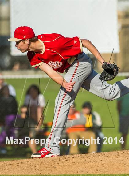 Thumbnail 1 in Orange Lutheran vs. Huntington Beach photogallery.