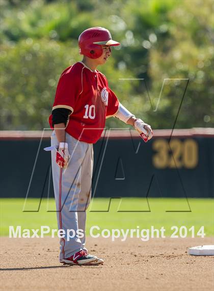 Thumbnail 2 in Orange Lutheran vs. Huntington Beach photogallery.