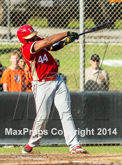 Thumbnail 1 in Orange Lutheran vs. Huntington Beach photogallery.