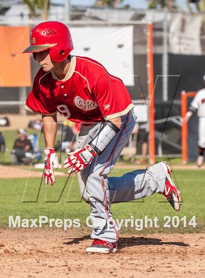 Thumbnail 3 in Orange Lutheran vs. Huntington Beach photogallery.