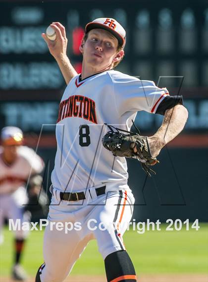 Thumbnail 3 in Orange Lutheran vs. Huntington Beach photogallery.