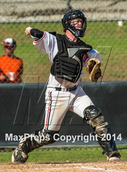 Thumbnail 2 in Orange Lutheran vs. Huntington Beach photogallery.