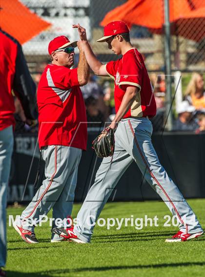 Thumbnail 3 in Orange Lutheran vs. Huntington Beach photogallery.