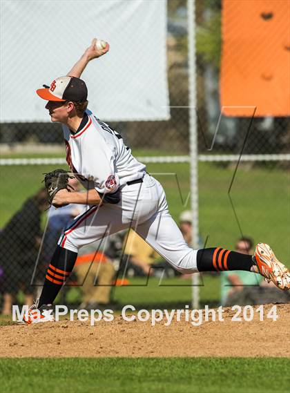 Thumbnail 1 in Orange Lutheran vs. Huntington Beach photogallery.