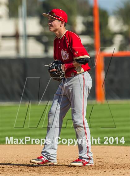 Thumbnail 3 in Orange Lutheran vs. Huntington Beach photogallery.
